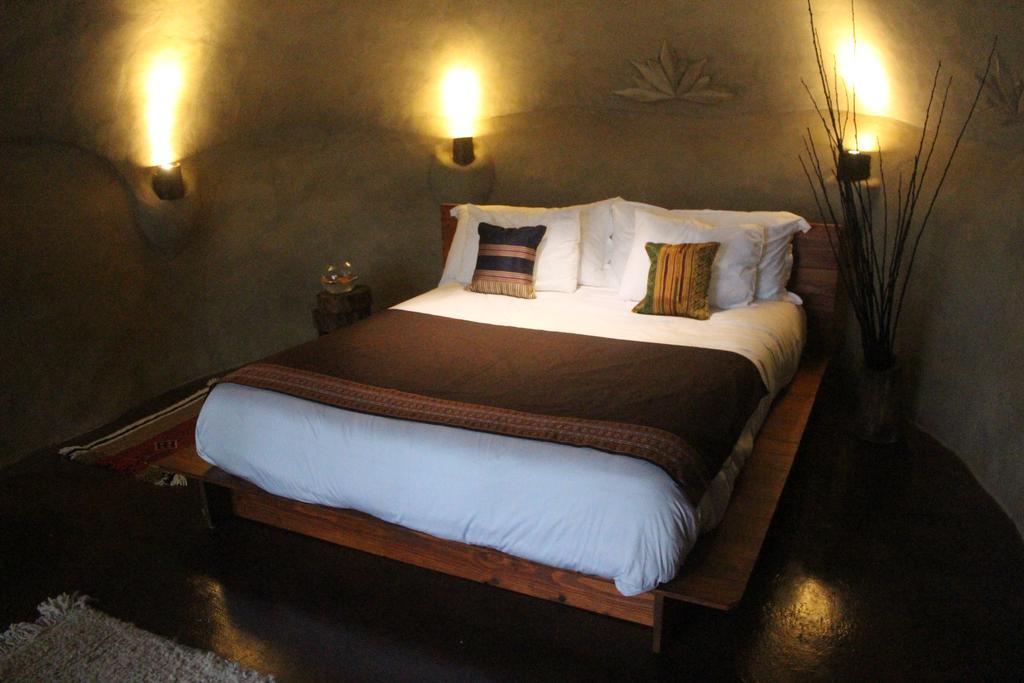 Earthship Patagonia Eco Accommodations El Bolsón Rom bilde